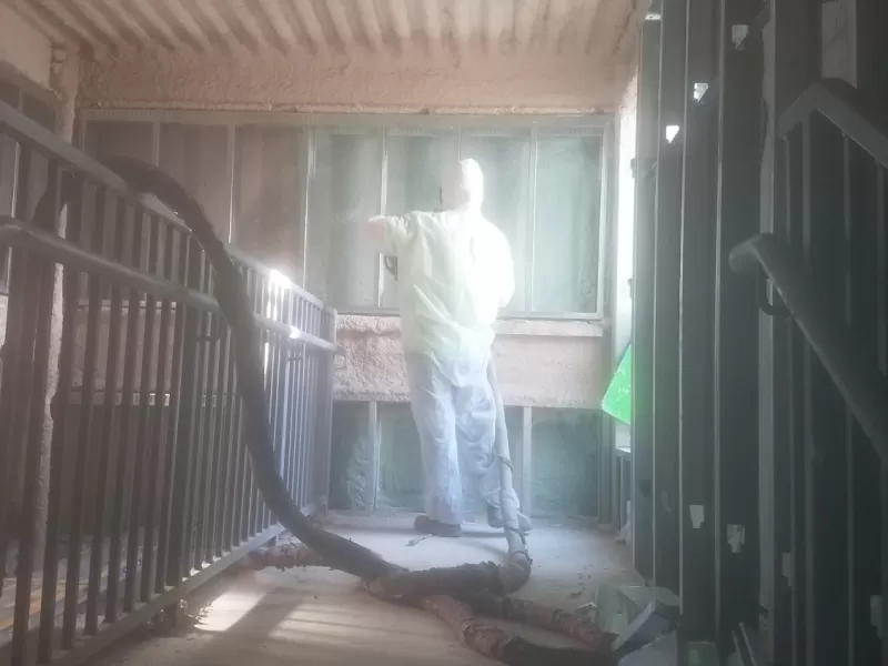 application of spray foam insulation in commercial construction application of spray foam insulation in commercial construction